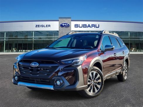 Certified 2025 Subaru Outback Touring XT image 1