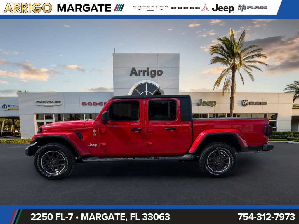 Used 2023 Jeep Gladiator Overland w/ Popular Equipment Package AWD/4WD image 4
