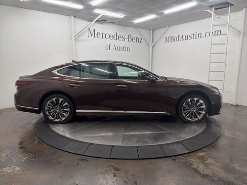 Used 2018 Lexus LS 500 AWD w/ Luxury Package image 7