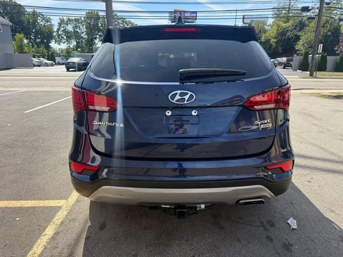 Used 2017 Hyundai Santa Fe Sport image 6