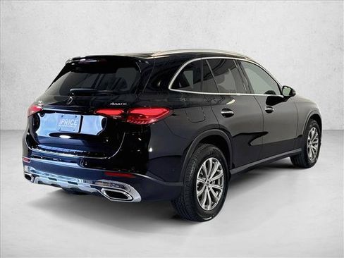 Used 2026 Mercedes-Benz GLC 300 4MATIC image 5