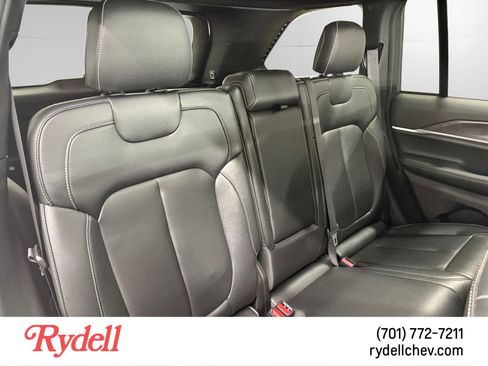 Used 2024 Jeep Grand Cherokee Limited 4xe AWD/4WD image 17
