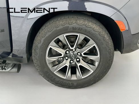 Used 2023 Chevrolet Tahoe Z71 w/ Off-Road Capability Package AWD/4WD image 39