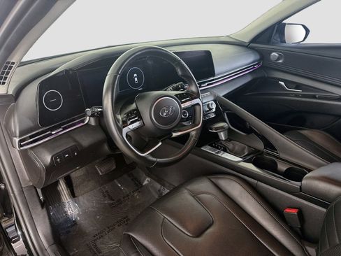 Used 2023 Hyundai Elantra Limited FWD image 23