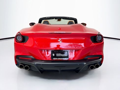 Certified 2022 Ferrari Portofino M RWD image 6