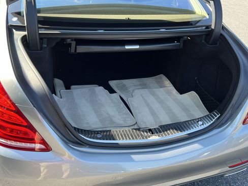 Used 2014 Mercedes-Benz S 550 Sedan image 31