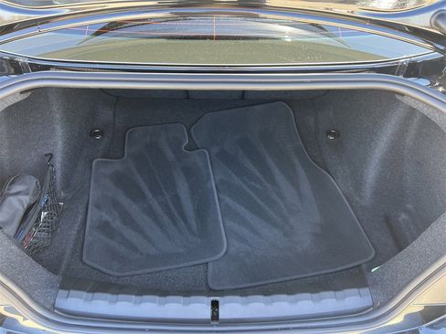 Used 2025 BMW M2 w/ Lighting Package image 33