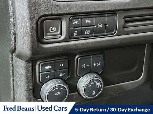 Certified 2023 Chevrolet Suburban RST w/ Luxury Package AWD/4WD image 15