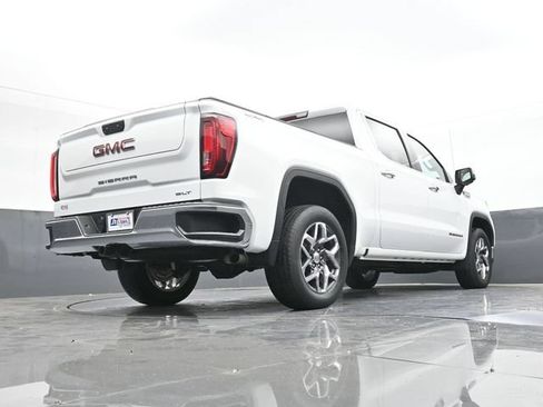 Used 2023 GMC Sierra 1500 SLT w/ SLT Convenience Package AWD/4WD image 52