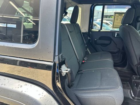 Used 2024 Jeep Wrangler Unlimited Sport AWD/4WD image 28