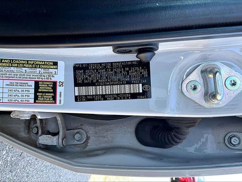 Used 2023 Toyota Camry SE FWD image 30