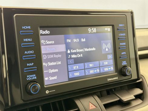 Certified 2022 Toyota RAV4 XLE image 22