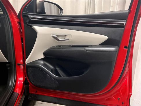 Used 2023 Hyundai Tucson SEL image 12