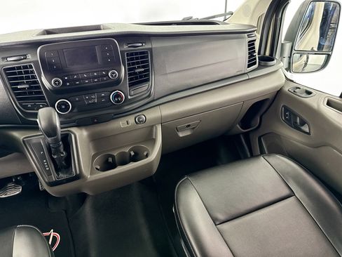 Used 2020 Ford Transit 350 XL image 32