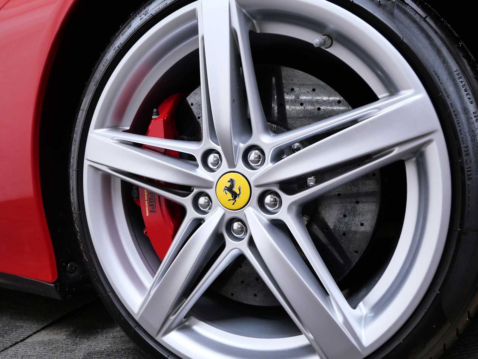 Certified 2015 Ferrari F12 Berlinetta RWD image 11