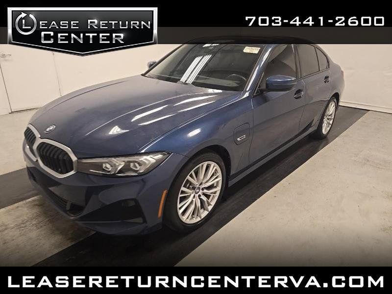 Used 2023 BMW 330e w/ Driving Assistance Package RWD image 1