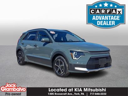 Used 2023 Kia Niro EX