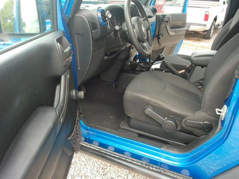Used 2016 Jeep Wrangler Sport AWD/4WD image 11