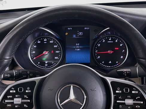 Used 2021 Mercedes-Benz GLC 300 image 19