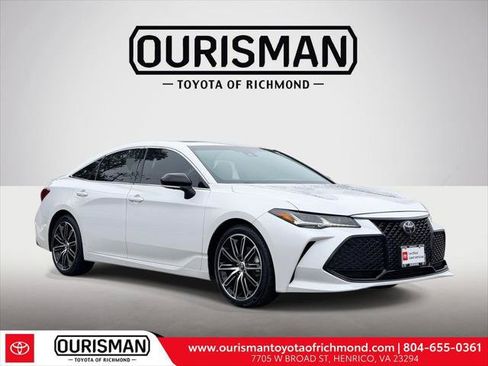 Certified 2019 Toyota Avalon Touring w/ Advanced Safety Package FWD image 1