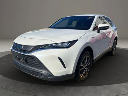 Used 2021 Toyota Venza LE