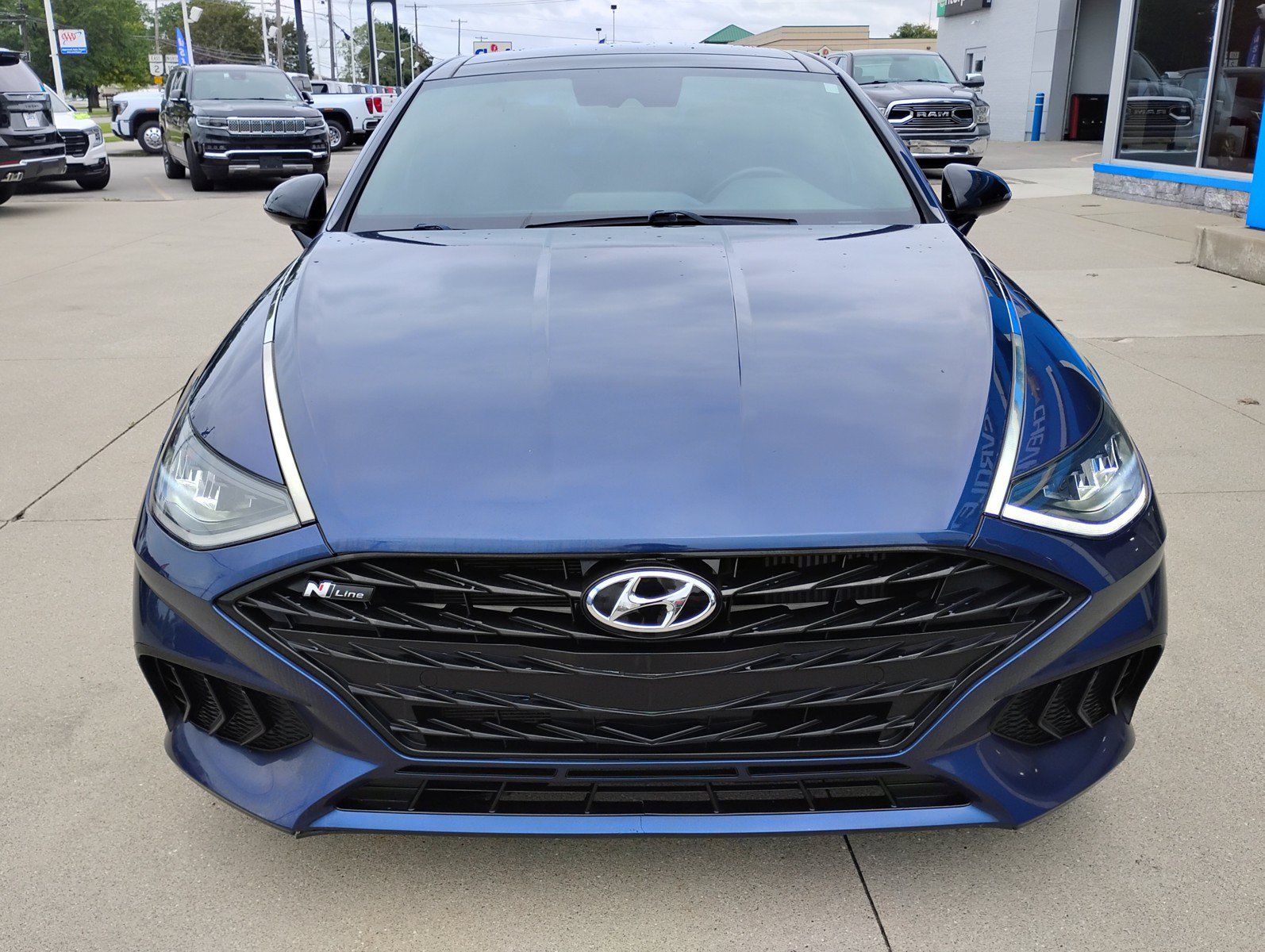 Used 2022 Hyundai Sonata N Line FWD image 2