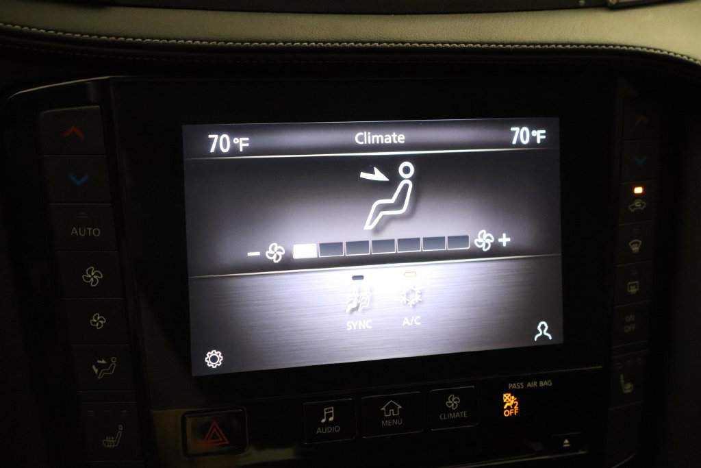 Used 2021 INFINITI QX50 Luxe AWD/4WD image 35