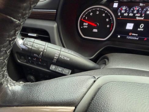 Used 2021 Chevrolet Suburban High Country image 20