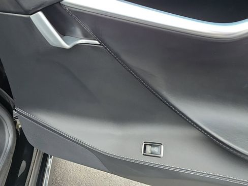 Used 2015 Tesla Model S 85D image 43