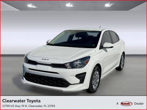 Used 2022 Kia Rio LX image 1
