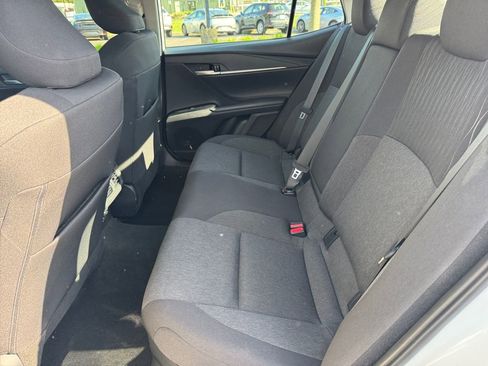 Used 2025 Toyota Camry LE w/ Convenience Package FWD image 19