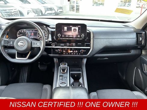 Certified 2024 Nissan Pathfinder SV AWD/4WD image 17