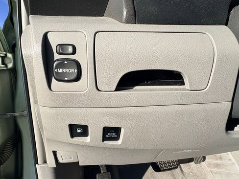 Used 2007 Toyota Camry Hybrid image 22