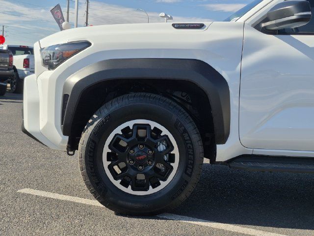 Used 2025 Toyota 4Runner TRD Off-Road AWD/4WD image 8