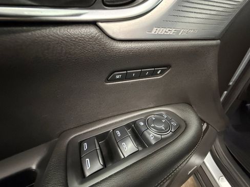 Used 2023 Cadillac XT6 Premium Luxury image 24