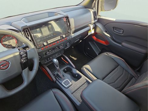 New 2026 Nissan Frontier PRO-4X w/ Pro Premium Package image 12
