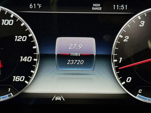 Used 2021 Mercedes-Benz G 550 w/ Exclusive Interior Package image 12