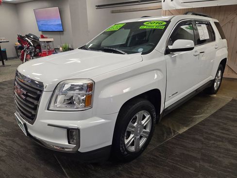 Used 2016 GMC Terrain SLE image 9