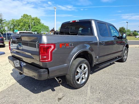Used 2015 Ford F150 XLT w/ Equipment Group 302A Luxury AWD/4WD image 6