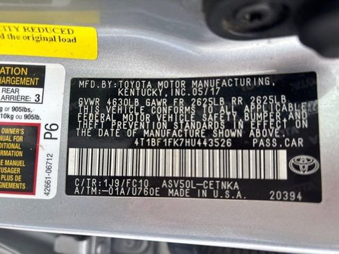 Used 2017 Toyota Camry LE image 54