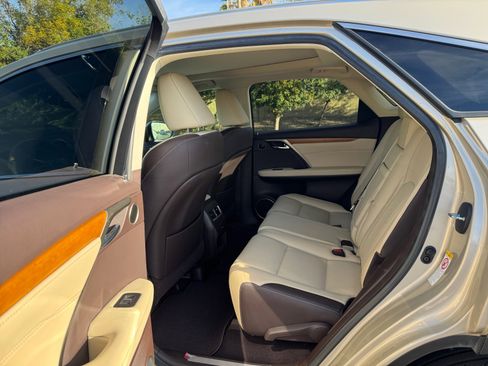 Used 2018 Lexus RX 350 AWD w/ Premium Package image 17