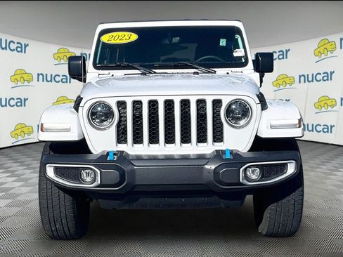 Used 2023 Jeep Wrangler Unlimited Sahara w/ Cold Weather Group AWD/4WD image 2