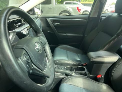 Used 2015 Toyota Corolla S FWD image 10
