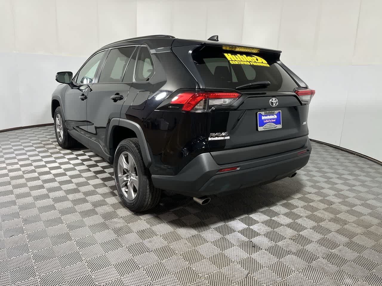 Used 2025 Toyota RAV4 XLE FWD image 6