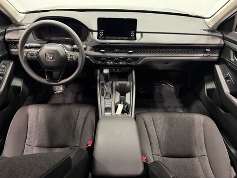 Used 2025 Honda Accord SE image 34