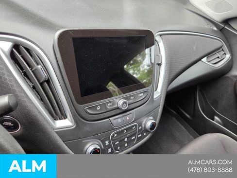 Used 2024 Chevrolet Malibu LT FWD image 18