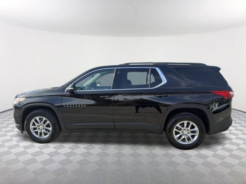 Used 2020 Chevrolet Traverse LT image 18