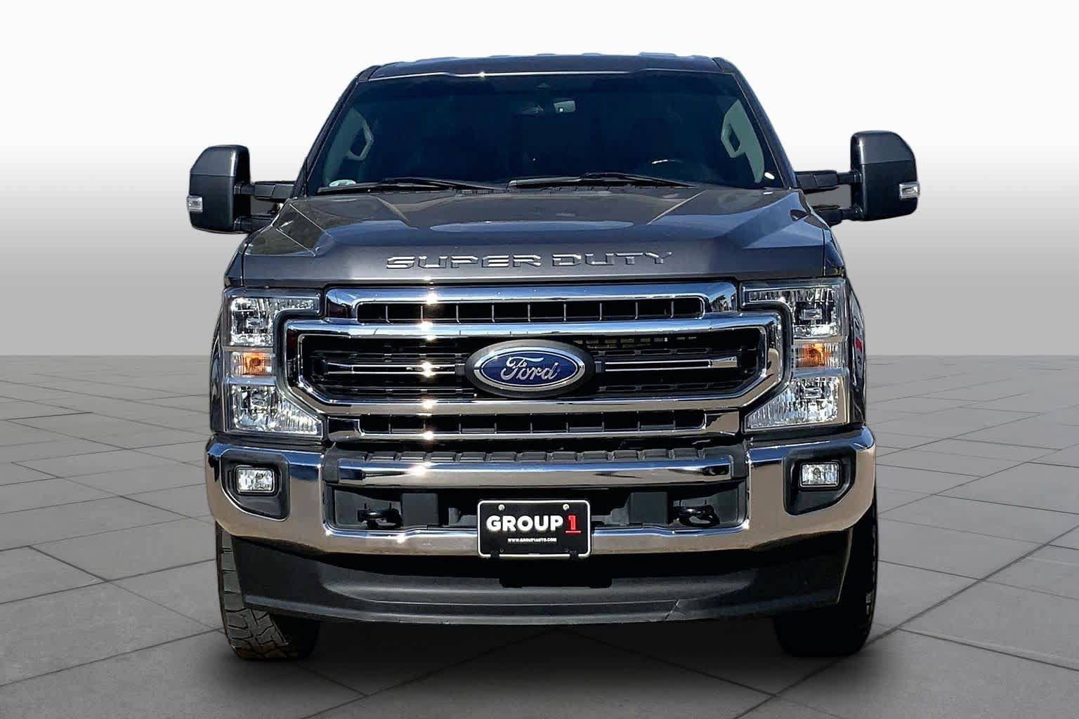 Used 2021 Ford F250 Lariat w/ Lariat Value Package AWD/4WD image 4