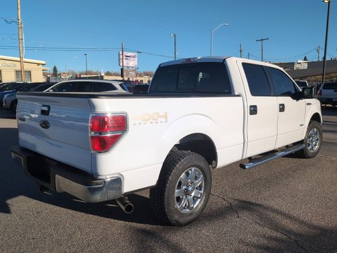 Used 2014 Ford F150 XLT w/ XLT Chrome Package image 6