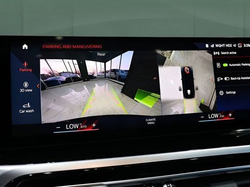 Used 2022 BMW i4 eDrive40 image 40